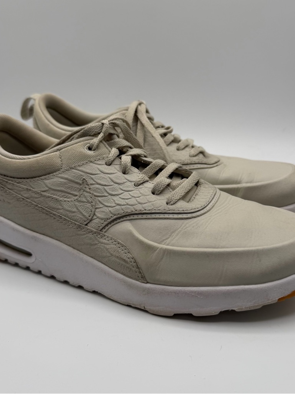 Nike Air Max Thea Premium Light Bone Snakeskin Sneakers Women’s 8 616723-020